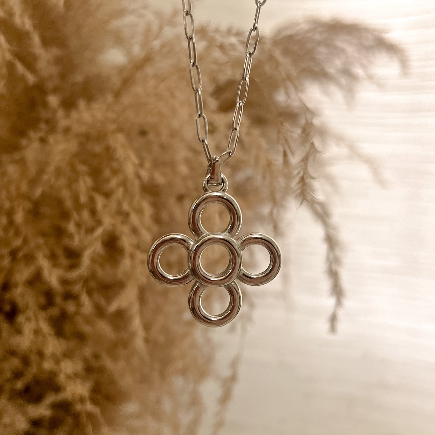 Flor Necklace Silver