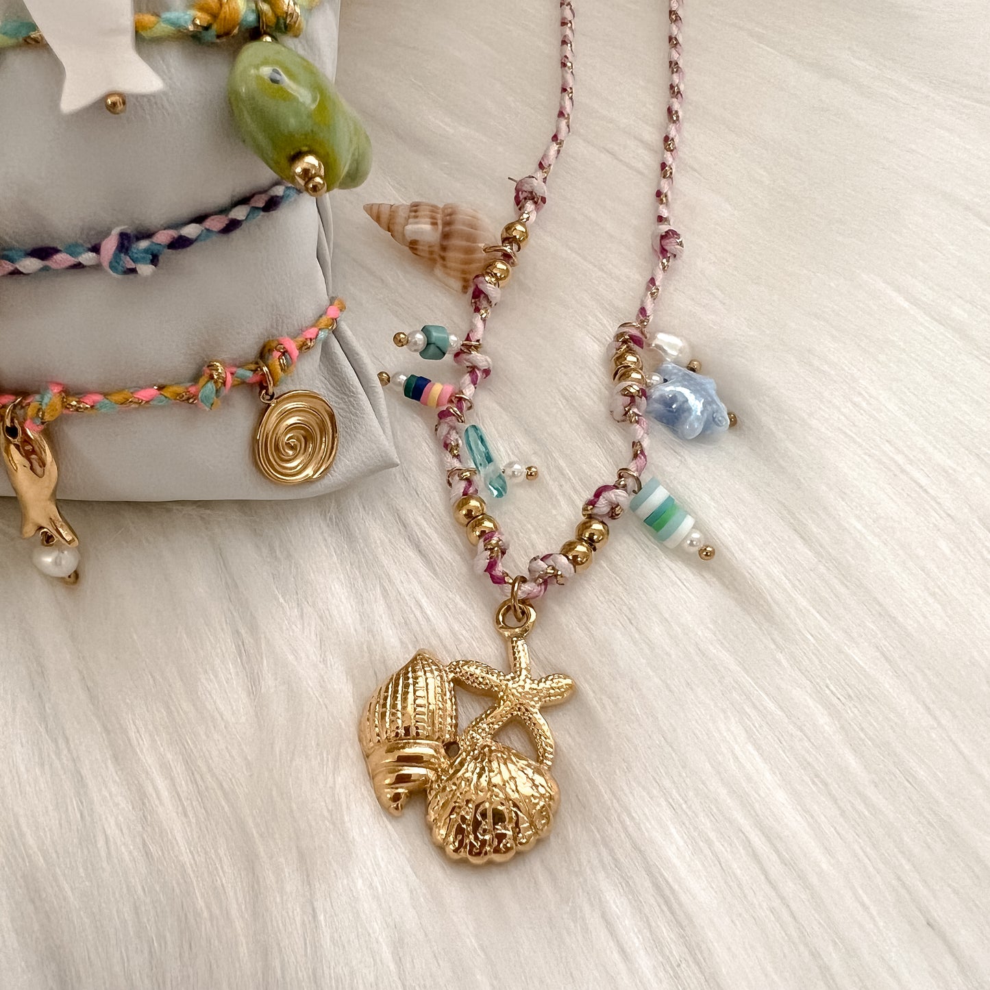 Caracoles Necklace