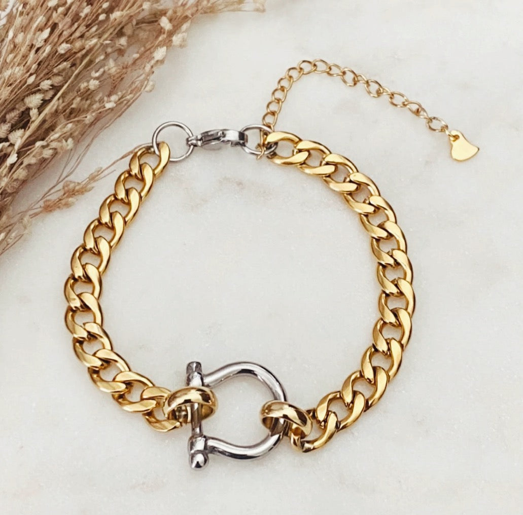 Laura Gold Bracelet