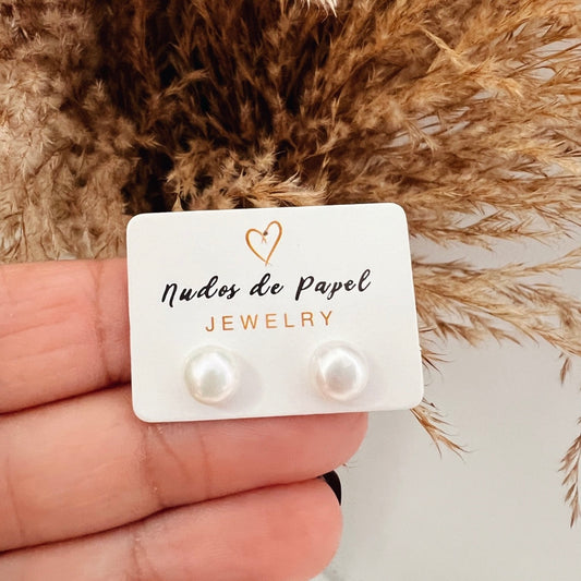 Basic Pearl Stud